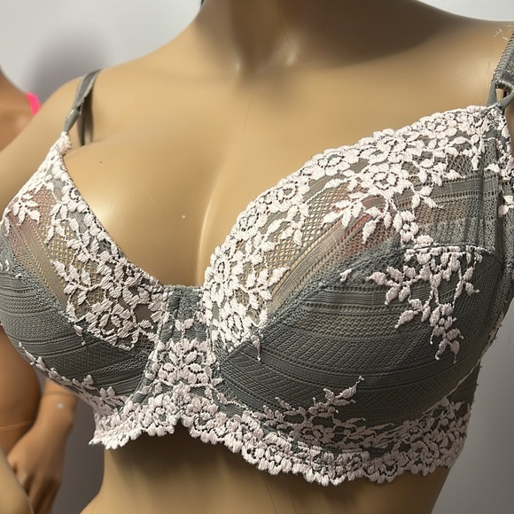 Wacoal Bra S36DD - Picture 2 of 5